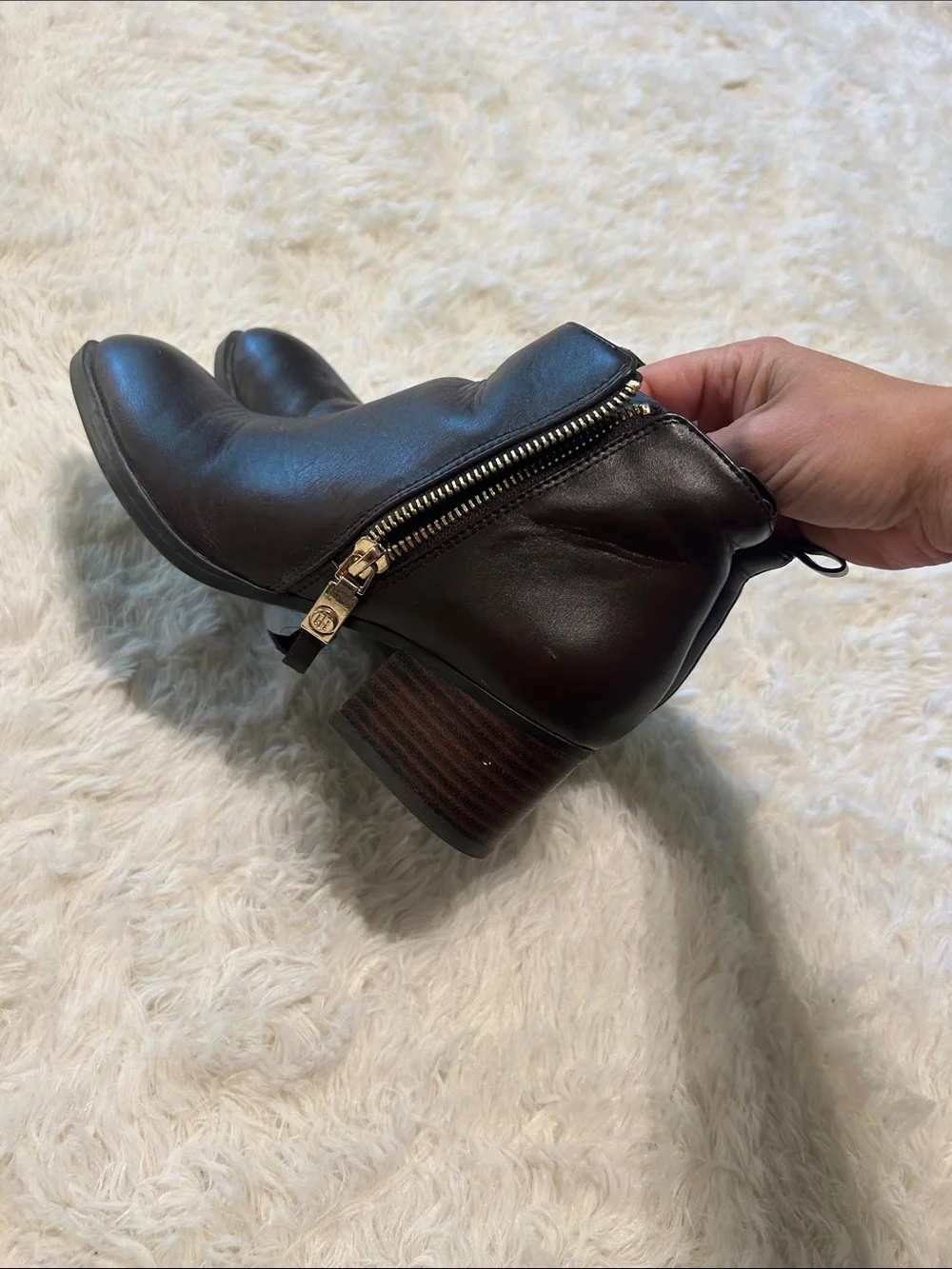 Tommy Hilfiger Booties - Picture 3 of 5